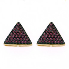 BRINCO PAVE TRIANGULAR C/ 3,15G OURO 18K E 0,65CT RUBI